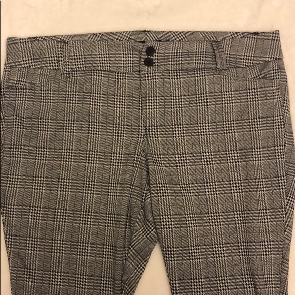 torrid Pants - Torrid Houndstooth Pants-Offer/Bundle to Save